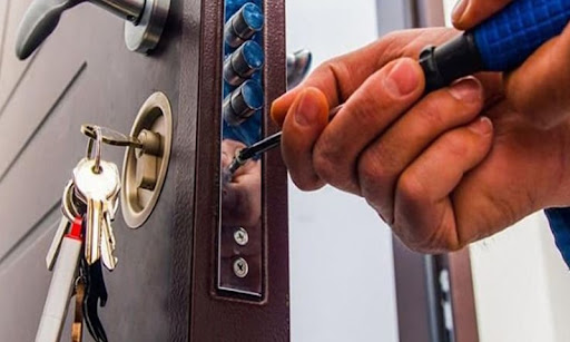 چگونه بهترین کلیدساز را انتخاب کنیم؟ راهنمای جامع امنیت خانه و خودرو