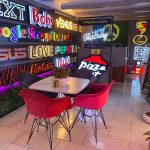 طراحی تابلو مغازه برای جذب مشتریان