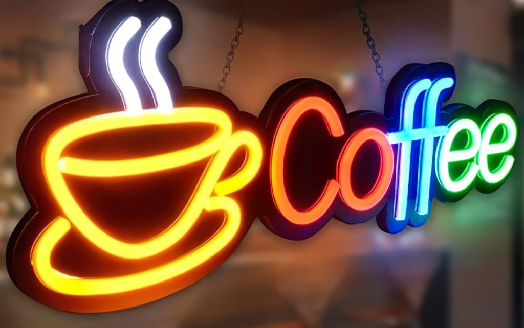 طراحی تابلو مغازه برای جذب مشتریان