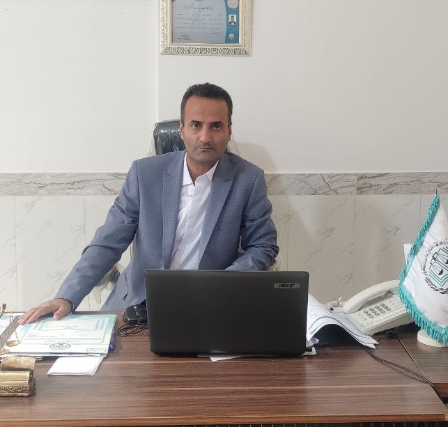 کمال واعظ وکیل پایه یک دادگستری