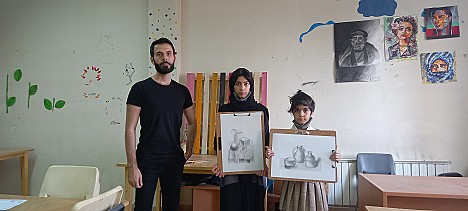 آموزش طراحی و نقاشی و انجام سفارشات و ارسال با پست به تمام نقاط ایران