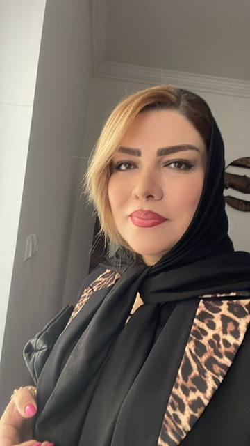 اسرین خالدی وکیل پایه یک دادگستری